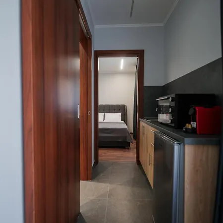 Meraki Luxury Hotel