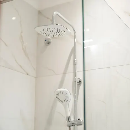 Hotel Meraki Luxury *